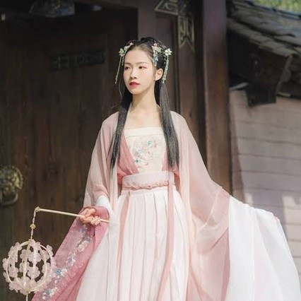 中国の伝統的な衣装 汉服 Hanfu 漢服 実用中国語学院